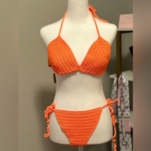 Skims Crochet Triangle bikini top Swimwear Size 4x NWT - Picture 8 of 10